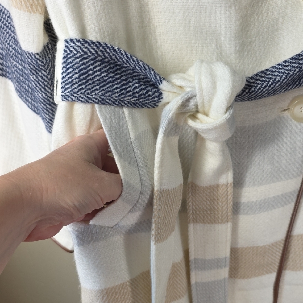 Chico's White Striped Cream Shawl-Collar Belted Blanket Jacket with Navy Beige - Picture 5 of 13